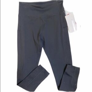 NWT‎ Mondetta Yoga Black Leggings XS crop training moisture wicking quick dry